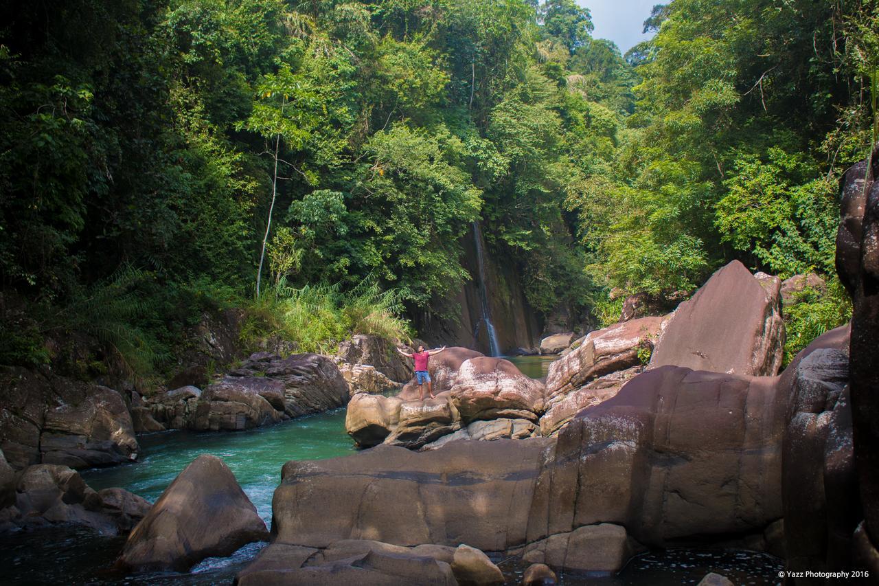 Jungle River Ginigathena Esterno foto